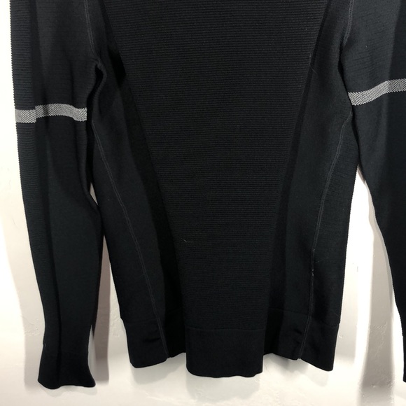 Under Armour Phantom Intelliknit black ribbed sweater size medium - Picture 3 of 10